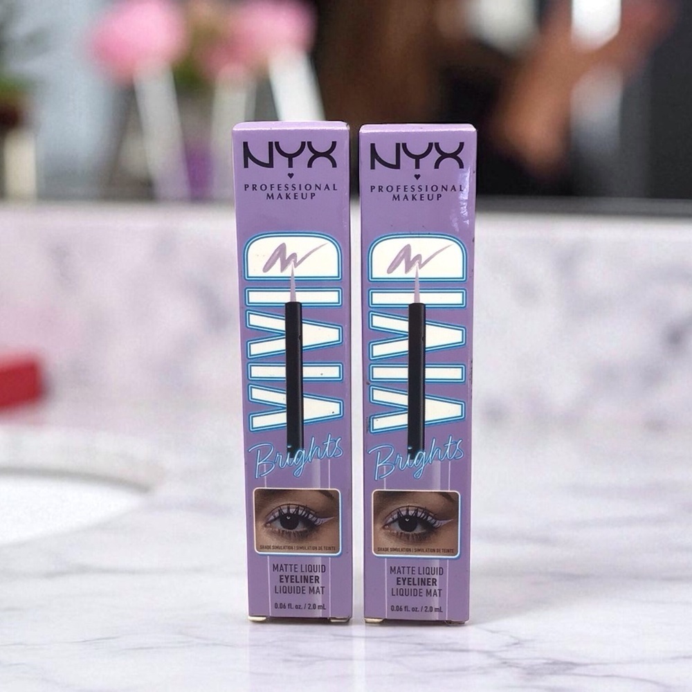 (2)-NYX PROFESSIONAL MAKEUP Vivid Brights Liquid Eyeliner Liner - 07 LILAC LINK